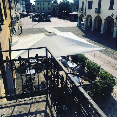 Green Appartamenti I Portici Nel Centro Storico Мельцо Экстерьер фото