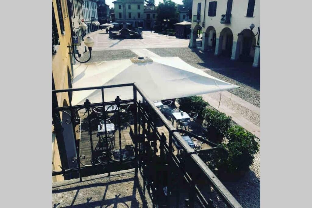 Green Appartamenti I Portici Nel Centro Storico Мельцо Экстерьер фото